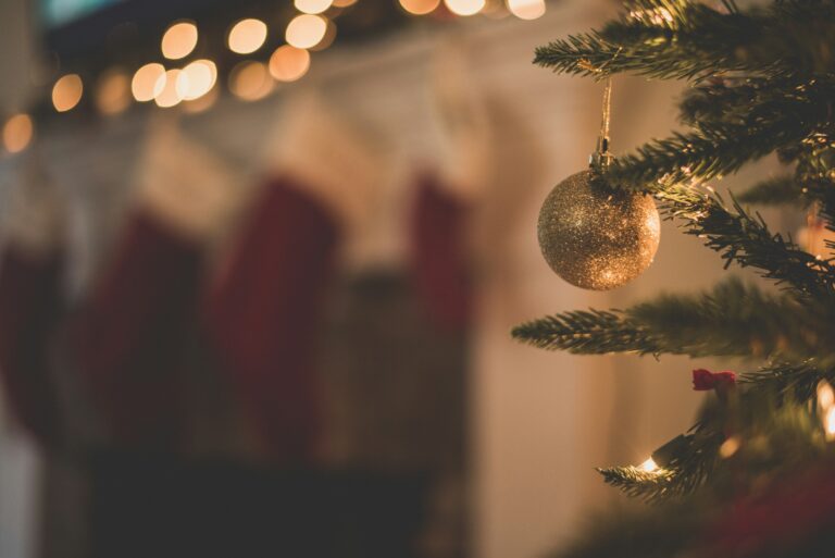 50+ Dazzling Christmas Quotes To Check
